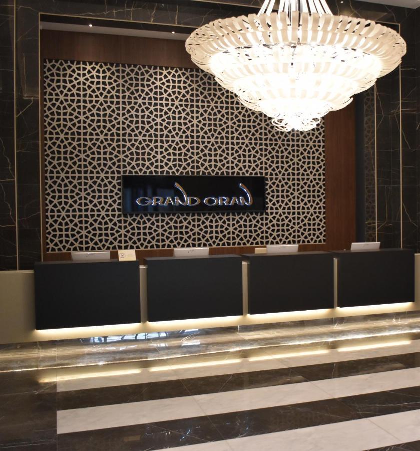 Az Hotels Grand Oran Es Senia Kültér fotó