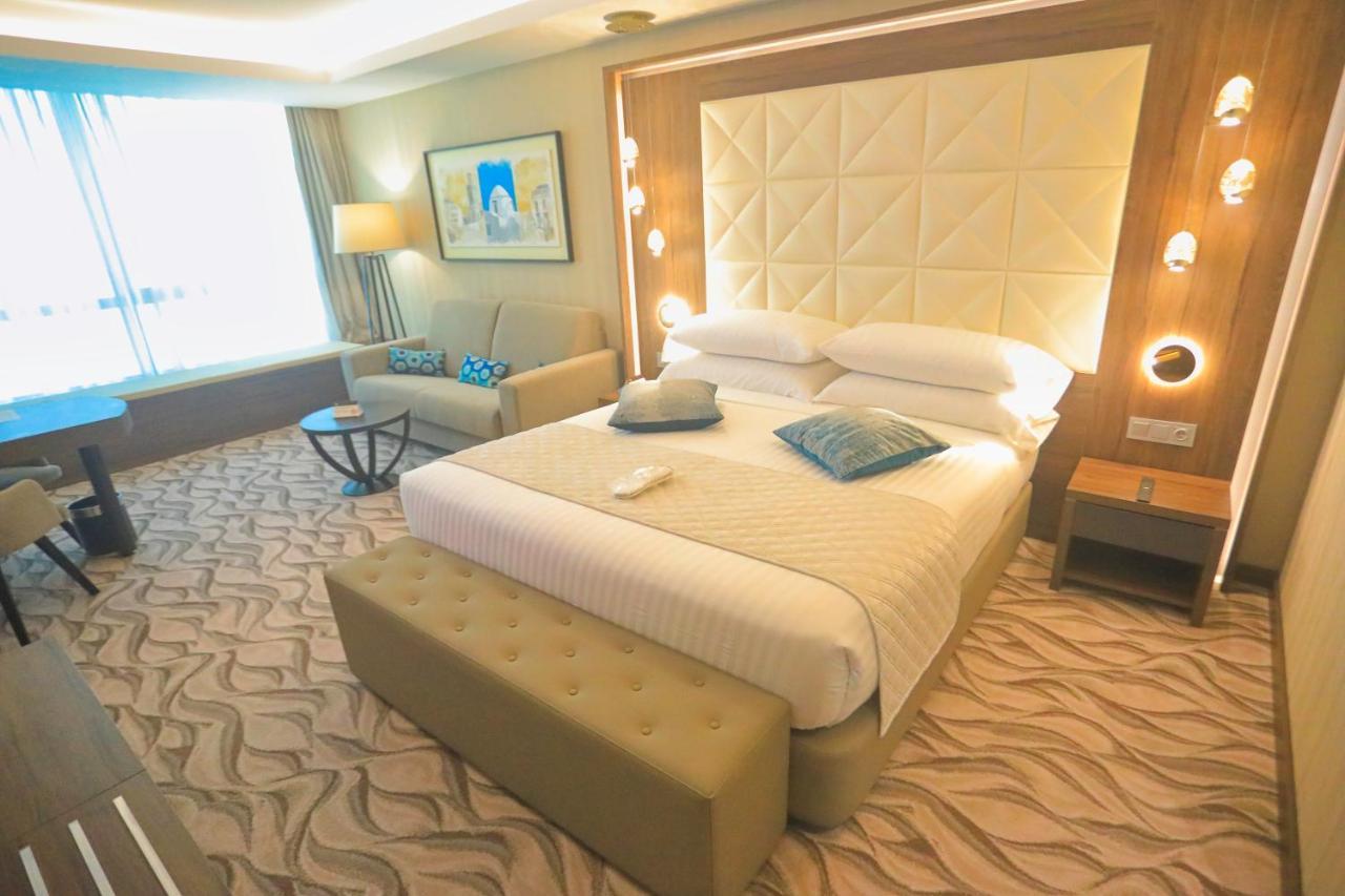 Az Hotels Grand Oran Es Senia Kültér fotó