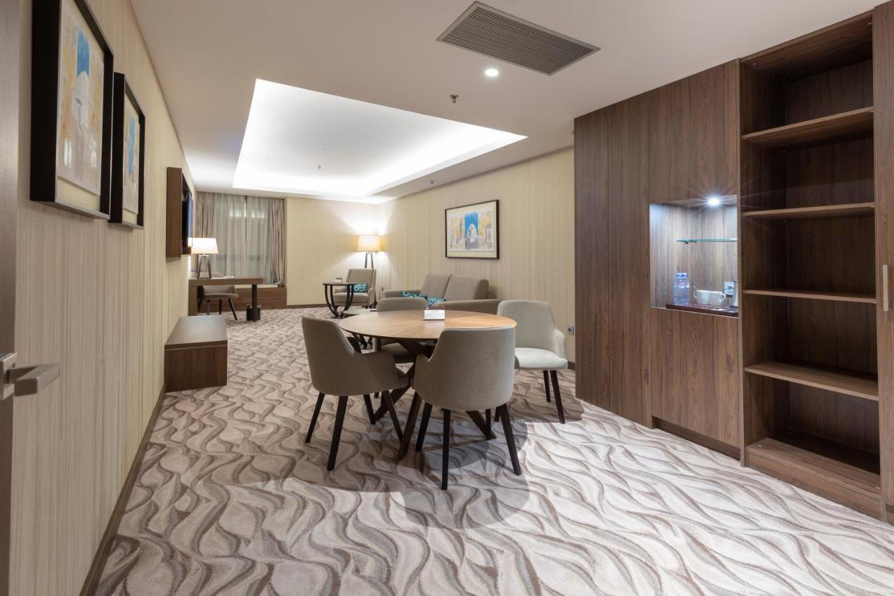 Az Hotels Grand Oran Es Senia Kültér fotó