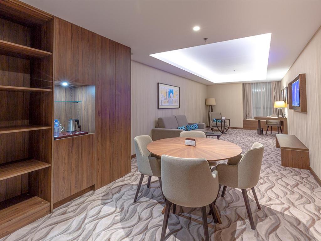 Az Hotels Grand Oran Es Senia Kültér fotó