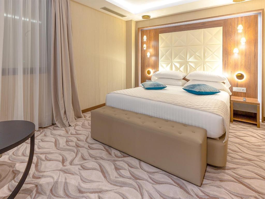 Az Hotels Grand Oran Es Senia Kültér fotó
